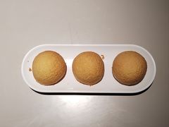 酥皮山楂叉烧包-蔡澜点心·粤菜(万菱汇店)