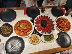 -沪小胖·小龙虾·蓝龙王(八佰伴店)