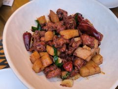 -隔壁老王·家常云南菜(花巷店)