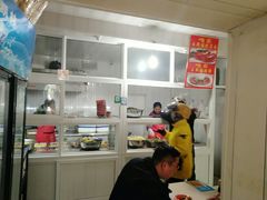 -咱家王新国把子肉(县东巷店)