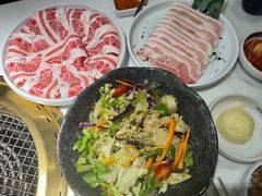 -炙城·韩式烤肉(南京东路店)