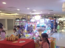 -Fang Fang Monkey·方方猴(国瑞购物中心店)