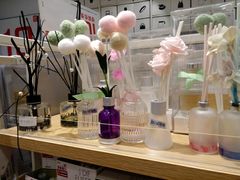 -名创优品(海珠乐峰广场店)