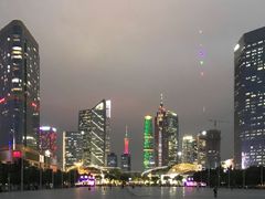 体育中心正门广场-天河体育中心