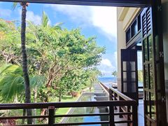 -亚龙湾喜来登·美景台大堂吧