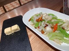 -谷丽麦馕新疆菜·清真(步步高梅溪新天地店)