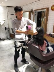 -川禾美发沙龙