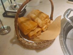 -左庭右院鲜牛肉火锅(浦江欢乐颂店)