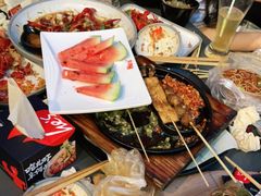 -何师烧烤·香辣蟹·川菜·30年老品牌(太古里旗舰店)