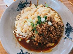 豌杂小面-丁丁猫重庆小面(徐州路店)