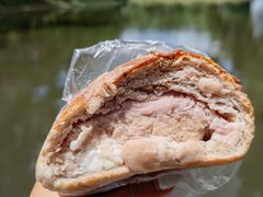 现蒸芋泥椰奶糯米-PAOPAO Bakery&Café(港汇店)