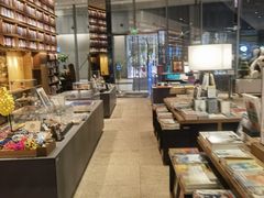 -茑屋书店(天目里店)