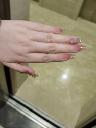 -初心纹眉洗眉·美睫专业店