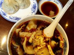 红汤辣馄饨-熙盛源(凤凰街店)
