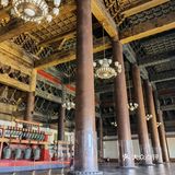 门票2元，提前一天在网上预约