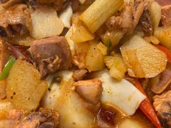 -撒拉人家.酸菜牦牛肉火锅