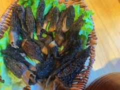 -阿婆情腊排骨火锅(金虹路店)