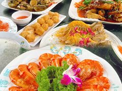 -小海豚•老字号海鲜餐厅(天涯店)