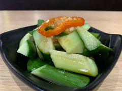 醒胃拍青瓜-老班长手工灌汤包(望京华彩店)