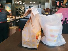 -麦当劳(中二横路店)