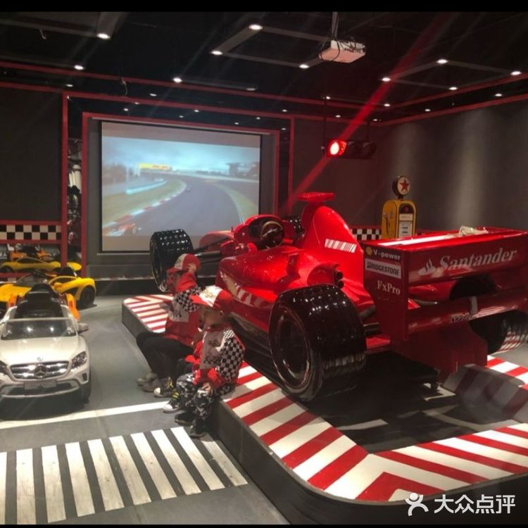 溜娃～～让孩子体验不同职业[礼花]