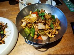 -吴越荣记苏州菜·松鼠桂鱼100%活鱼现做(斜塘老街店)