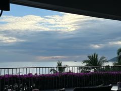 -日落吧·海景咖啡厅·餐酒吧·鸡尾酒·下午茶·乐队表演·浪漫夕阳·三亚文华东方酒店