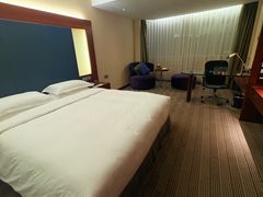-上海浦东假日酒店