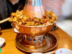 炭火芋儿蛙锅-炉小二铜锅牛蛙•川湘菜(三里屯店)