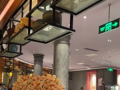 -八府香鸭·啫啫煲(华山路店)