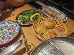 -洱火云南酸菜牛肉火锅(石景山当代商城店)