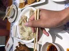 -东方饺子王(工农大路店)