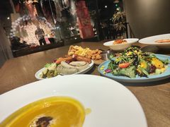 -百好乐宠物友好餐厅(朝外大街店)
