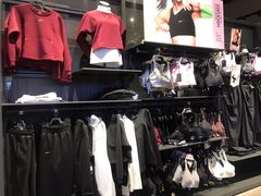 -NIKE品牌体验店(金源新燕莎店)