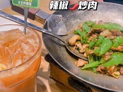 -费大厨辣椒炒肉(万家丽一店)