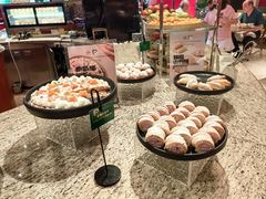 -咖啡苑自助餐厅·中国大饭店