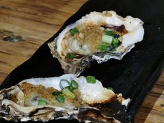 炭烤生蚝-嘎嘎鸭脑壳(金沙店)