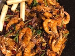 -鸡遇虾煲干锅火锅(小寨金莎店)