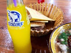 北冰洋-京容合·老北京烧饼夹肉(珠江八区店)