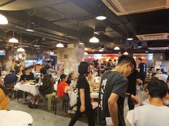 大堂-鲜入围煮花胶鸡海鲜火锅
