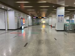 -汉中路(地铁站)
