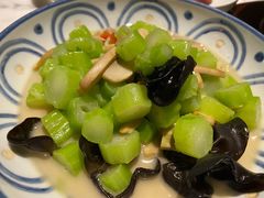 菜心炒口蘑-湖滨28中餐厅·西湖宴·杭州君悦酒店