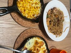 -必胜客(WOW象山涌金广场店)