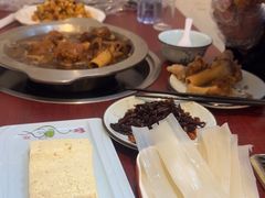 -聚首堂·特色小吃·肘子(什刹海德胜门店)