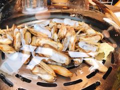 渤海湾蛏子-日进一片海.生腌海鲜火锅.宵夜烧烤(三里屯总店)