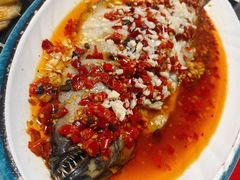 -崴海渔村(虹梅路店)