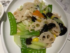 荷塘月色-潮州府·潮菜·砂锅粥(徐家汇店)