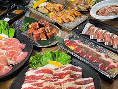 -山居屋炭火烧肉(厚街万达店)