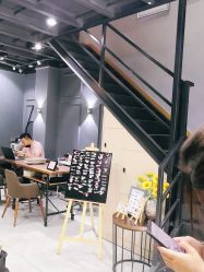 -苏彩·皮肤管理美甲美睫