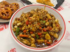 -堂瓦里·33年传统赣菜(第一街区店)